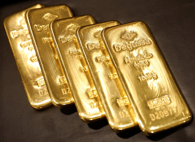 Vàng thế giới vượt mốc 3,600 USD/oz lần đầu tiên
