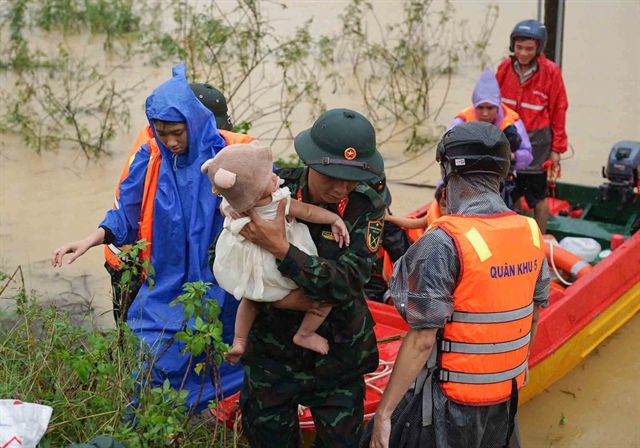 Thủ tướng chỉ đạo "thần tốc" khắc phục lũ lịch sử ở Nam Trung Bộ