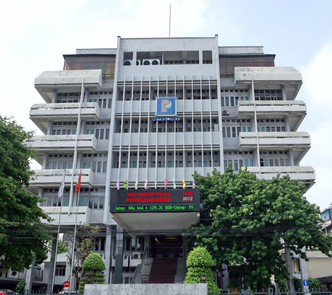 CTCP Tin học Viễn thông Petrolimex