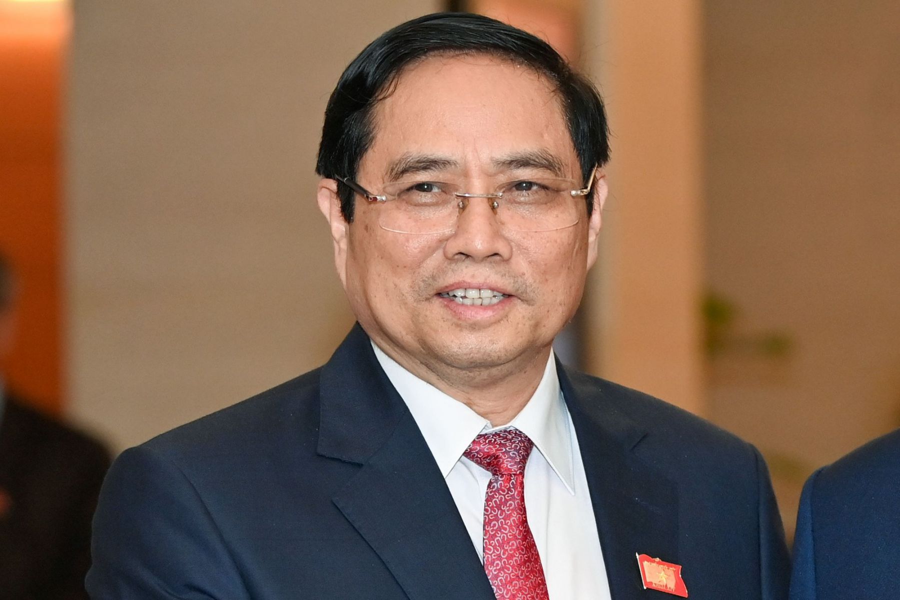 Tin vui cho hàng trăm nghìn người Việt Nam: Thủ tướng phê duyệt giảm 30% lệ phí một thủ tục hành chính