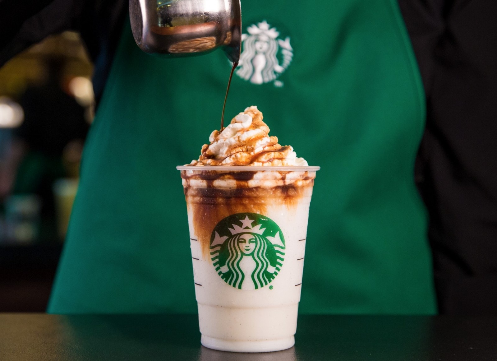 'Gục ngã' trước những ly cà phê giá hơn 30.000 đồng, Starbucks có thể sắp phải bán bớt hoạt động kinh doanh tại một nước châu Á