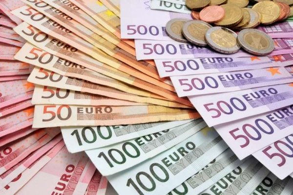 Né tránh USD, các ngân hàng trung ương trên thế giới 'chỉ tên' 3 loại tài sản sẽ tăng tích trữ trong thời gian tới