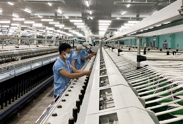 Trạng thái ‘mơ hồ’ của thuế chuyển tải 40% khiến doanh nghiệp bất an