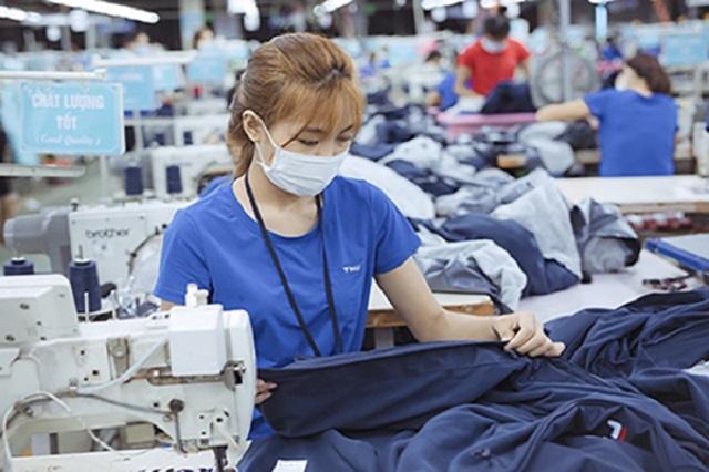 Nhận diện những thuận lợi cũng như thách thức với ngành dệt may, da giày trong thời gian tới