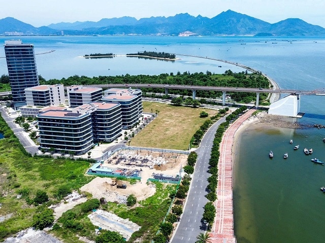 10 doanh nghiệp làm thành viên Trung tâm Tài chính quốc tế Việt Nam tại Đà Nẵng