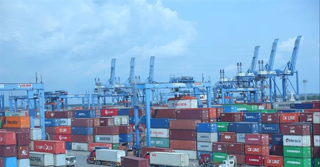 Bịt lỗ hổng núp bóng tạm nhập tái xuất để hợp thức hóa hàng cấm