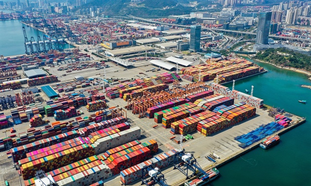 Khu thương mại tự do - bộ 'giảm xóc tài chính' trong bất ổn toàn cầu