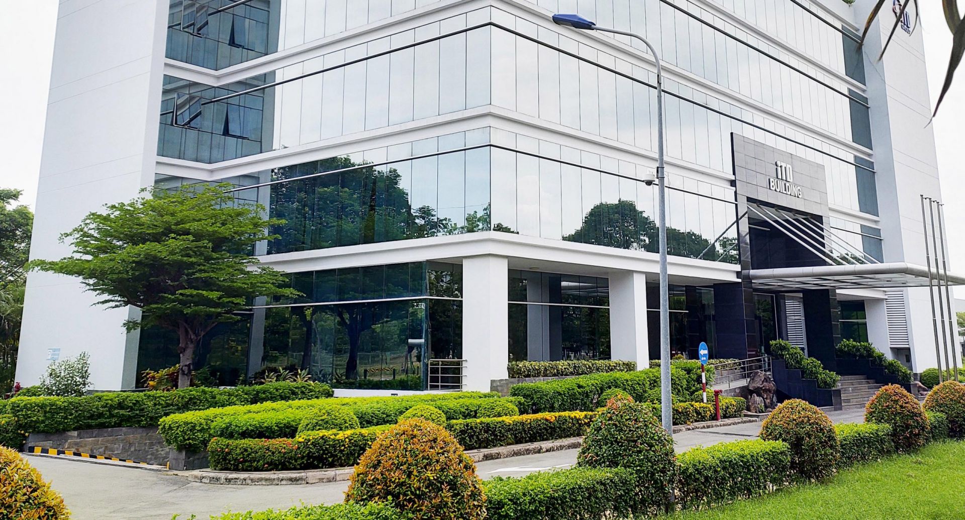 CTCP Kỹ thuật Điện Toàn Cầu