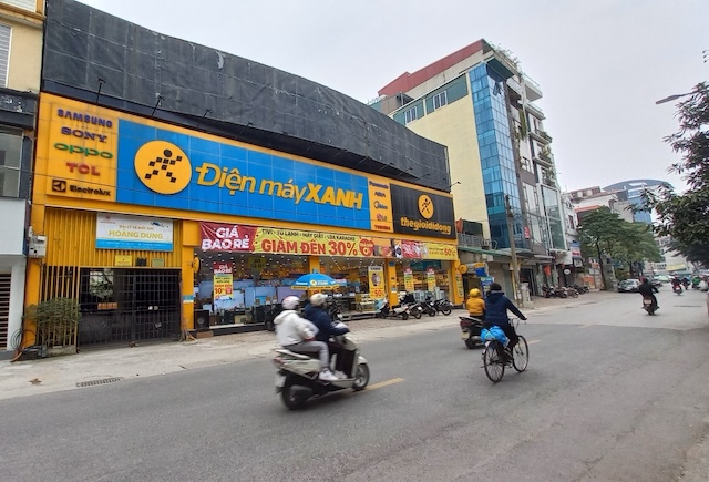 Tín hiệu dòng tiền từ quyết định mua bán cổ phiếu MWG, DMX của ban lãnh đạo