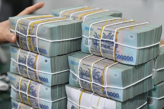 Tín dụng trên địa bàn TPHCM và TP. Đồng Nai tăng 9%