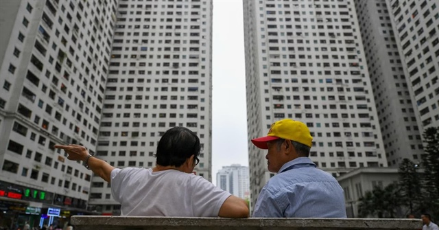 Cư dân chung cư vạn dân HH Linh Đàm lo lắng phải di dời sẽ đi đâu
