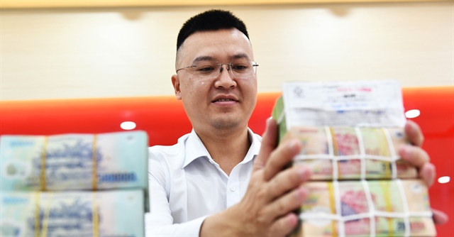 Không tính dư nợ tín dụng với nhà hàng, khách sạn, khu du lịch vào tín dụng lĩnh vực bất động sản