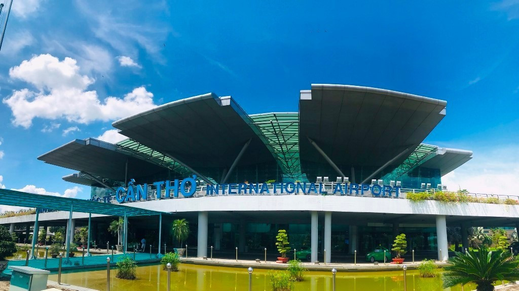 Bộ Xây dựng muốn 'lên đời' sân bay Cần Thơ