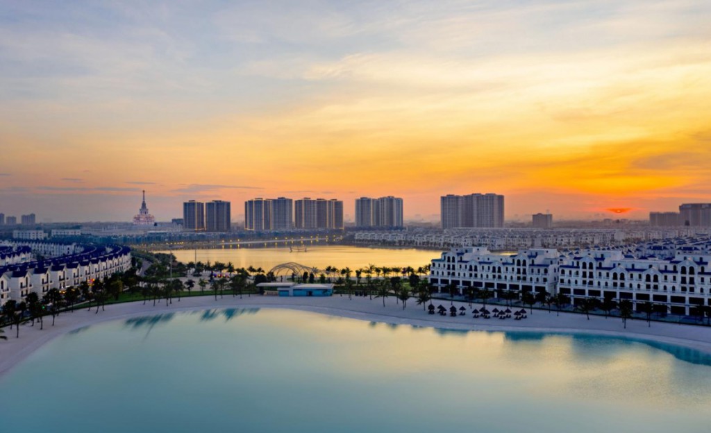 Áp lực đáo hạn trái phiếu BĐS trong tháng 8 tăng cao, đánh dấu giai đoạn căng thẳng nhất của thị trường